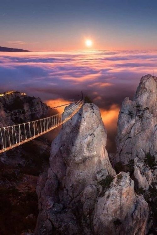 Click to enlarge Bridge and fog