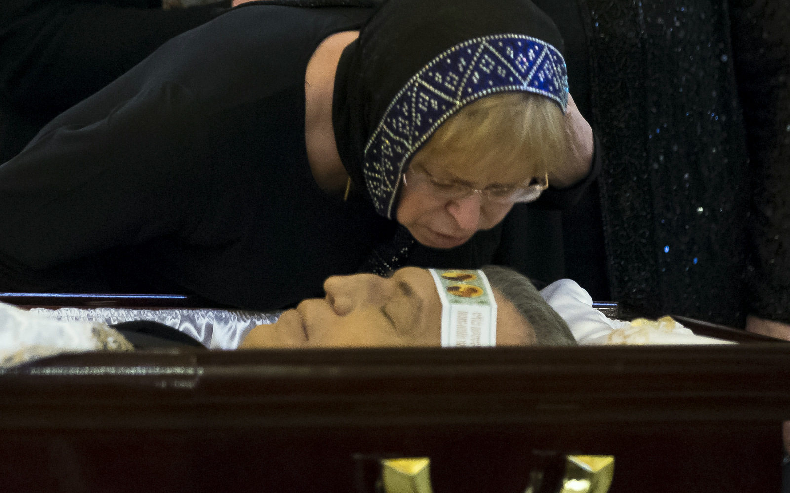 Click to enlarge widow of Andrei Karlov, Marina