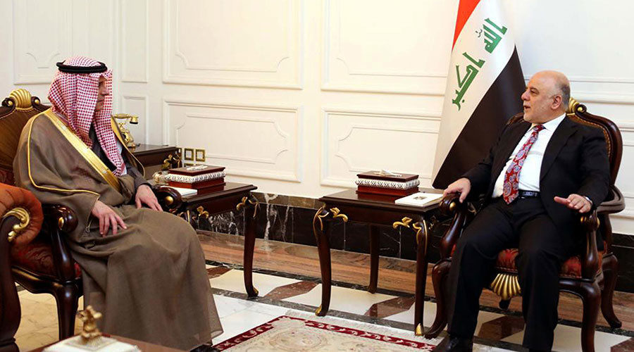 Iraqi Prime Minister Haidar al-Abadi (R) meeting with Saudi Foreign Minister Adel al-Jubeir in Baghdad