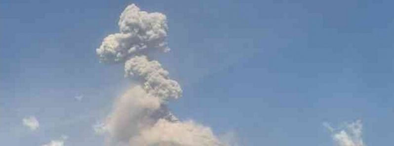 Click to enlarge Eruption at Fuego volcano, Guatemala