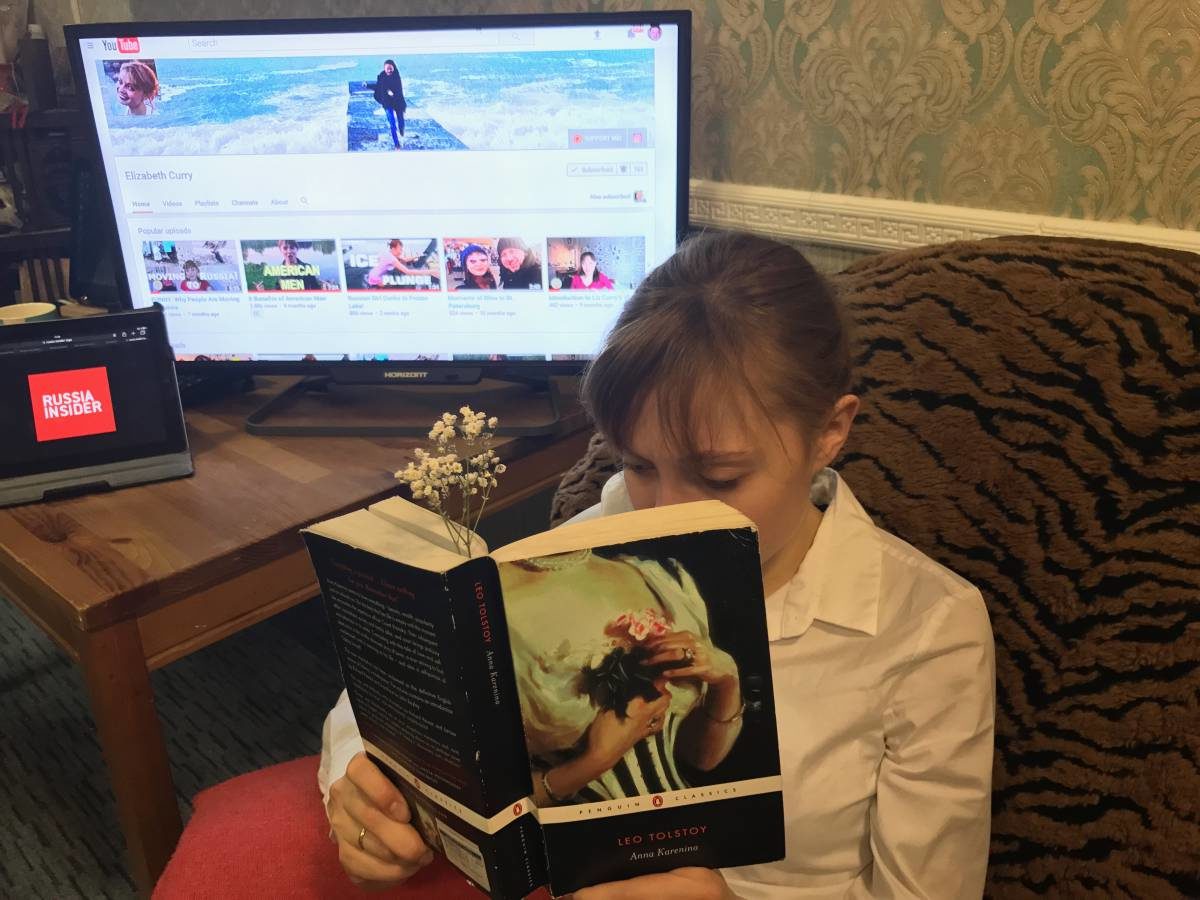 liz curry reading