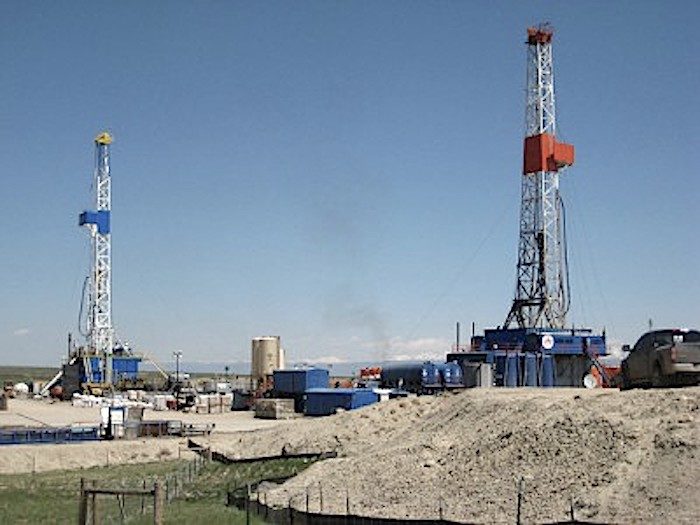 Click to enlarge fracking operation