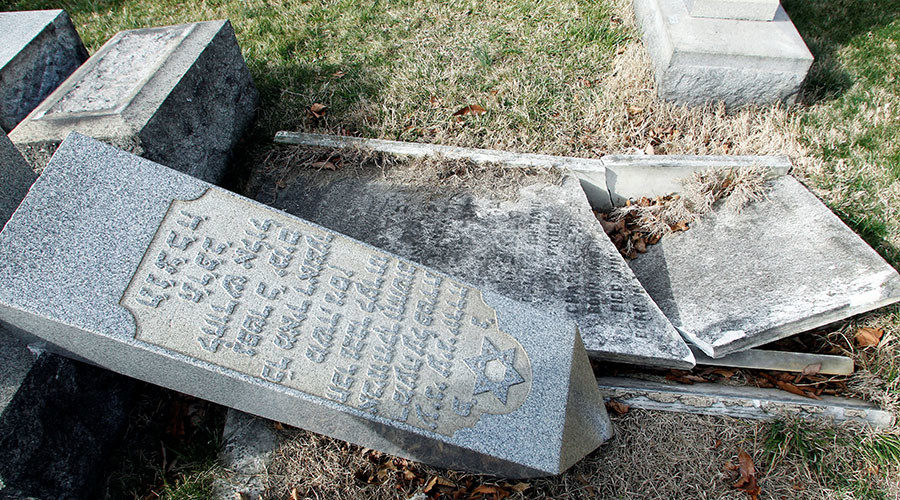 vandalized jewish cemetery