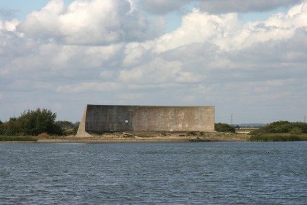 Kent acoustic mirror