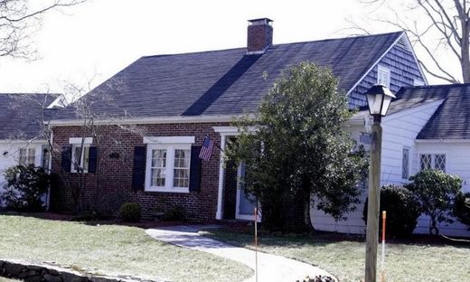 21 Opechee Drive in Barrington, RI.