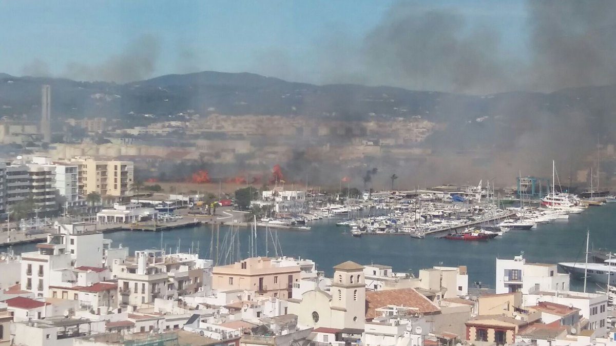 The fire sent smoke across Ibiza Town.