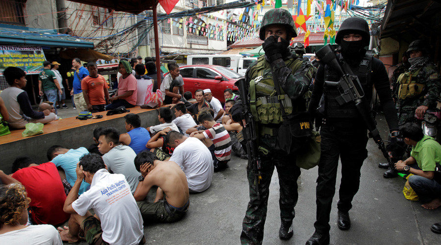 Manila police team