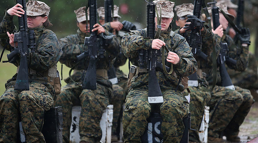 Female Marine recruits
