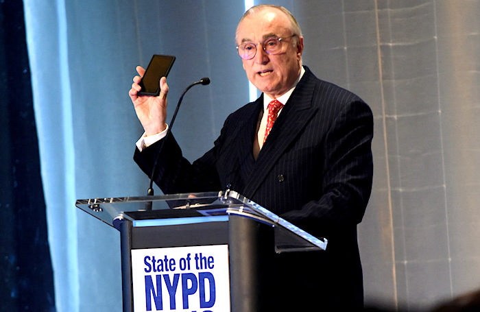 William J Bratton