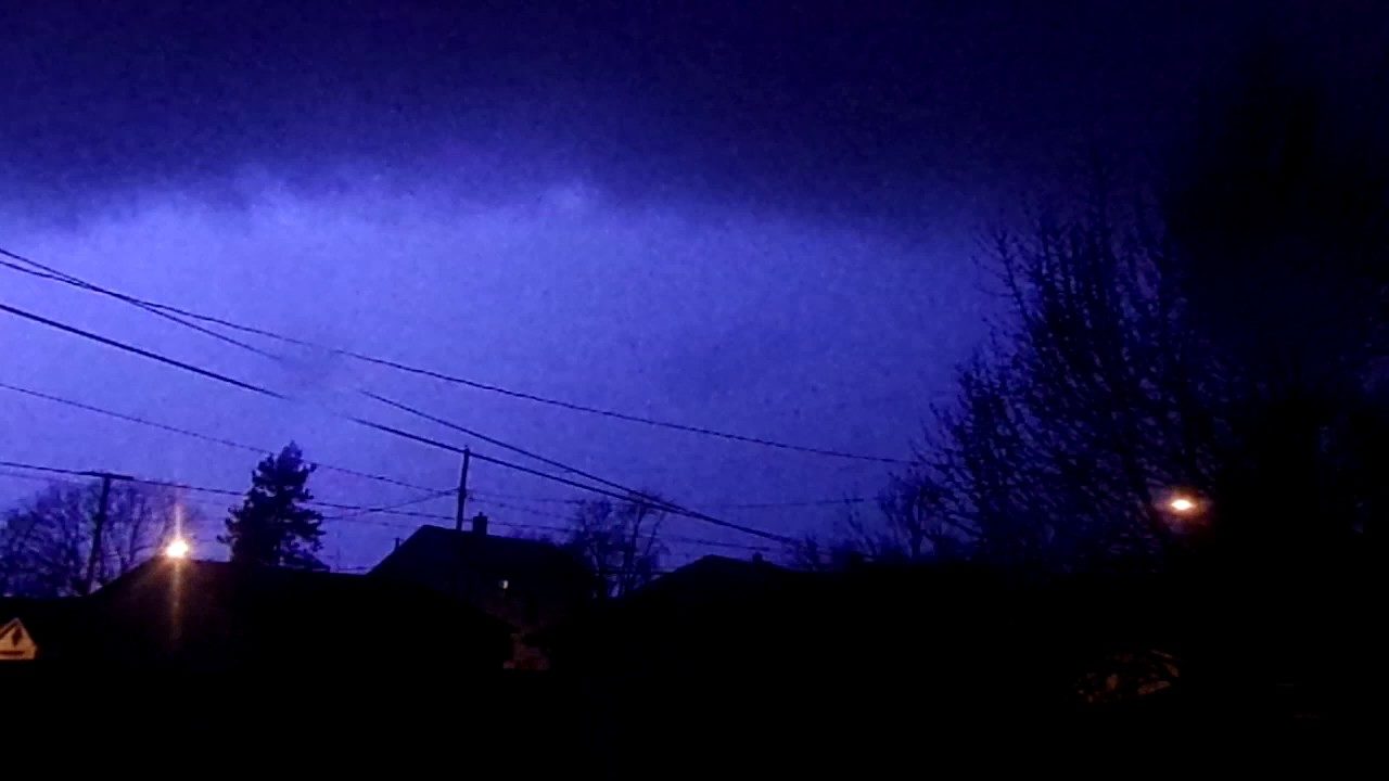 Strange sky sounds in Indiana