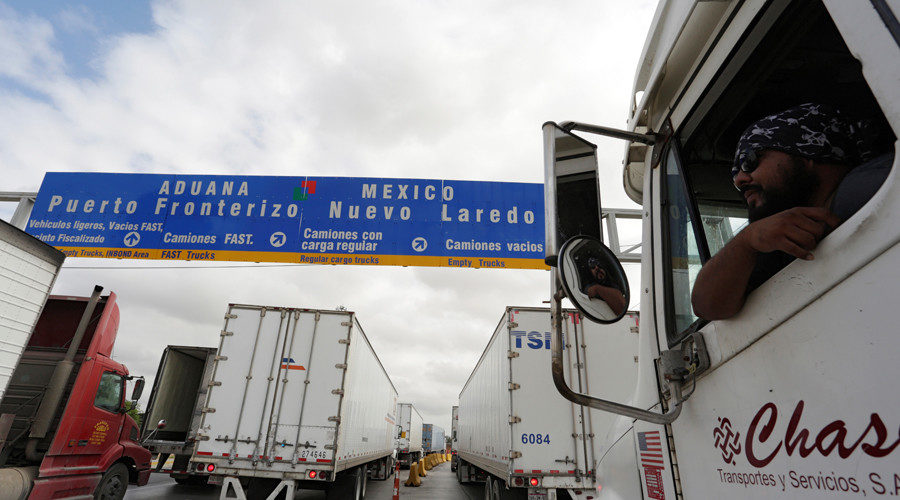 World Trade Bridge in Nuevo Laredo, Mexico