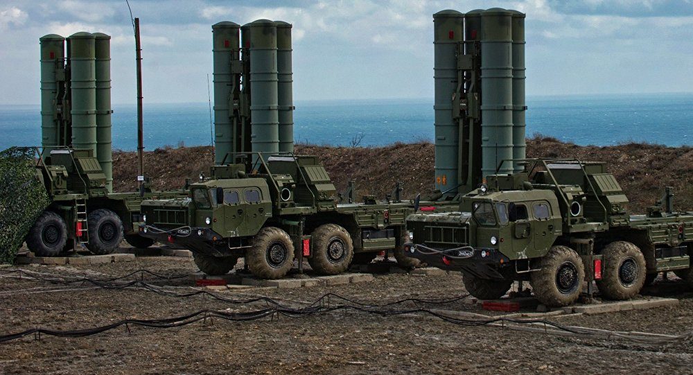 Click to enlarge S-400 missile system