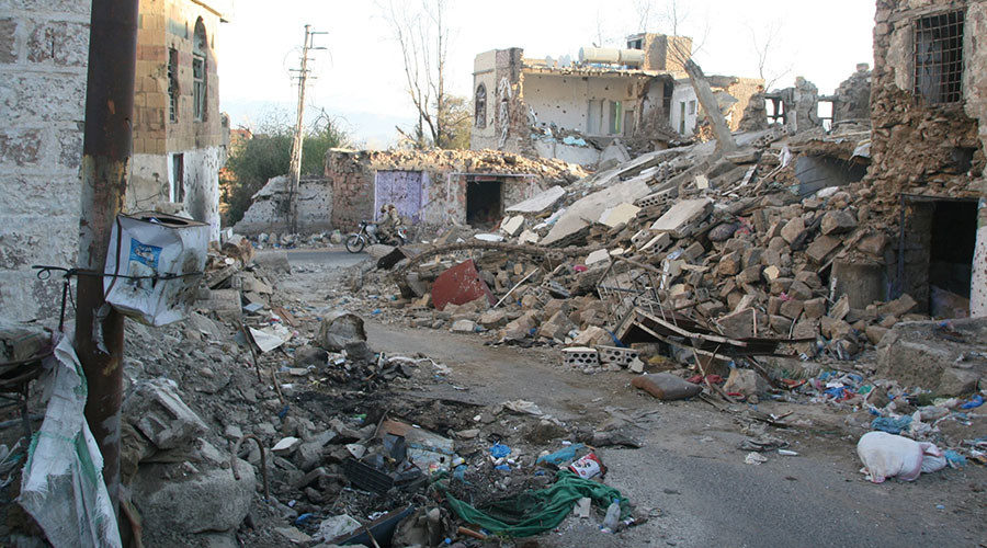 A view of destruction in a street in the southwestern city of Taiz, Yemen March 16, 2017