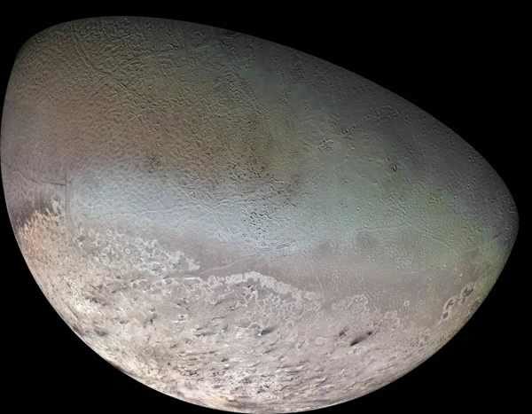 Click to enlarge Neptune's moon Triton