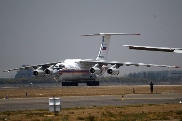 Click to enlarge The Il-76 aircraft
