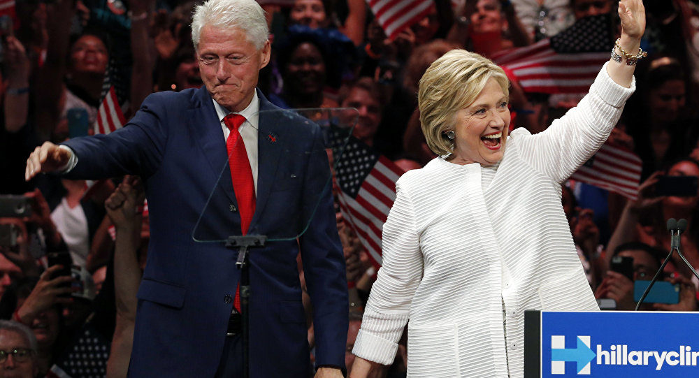 Click to enlarge Bill Hillary Clinton
