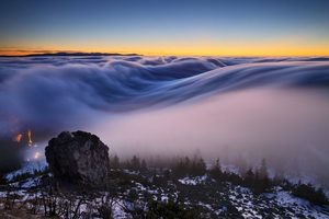 Fog, wave