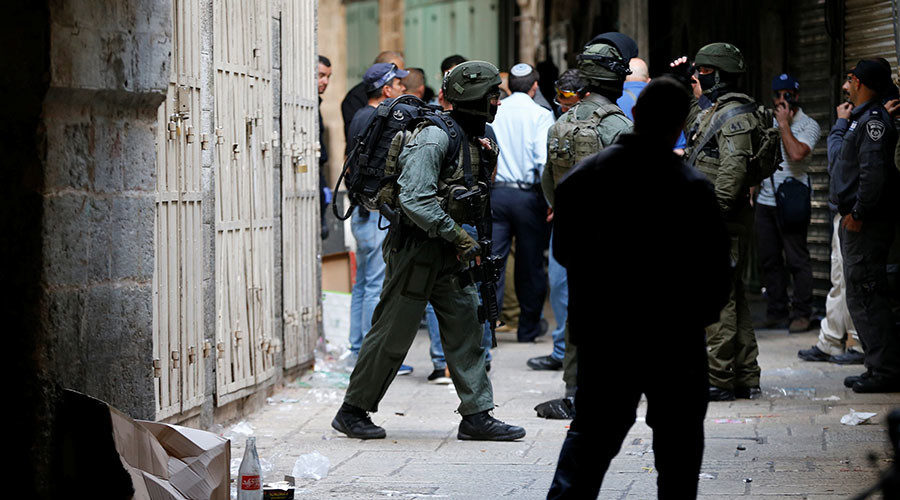 Click to enlarge Israeli police