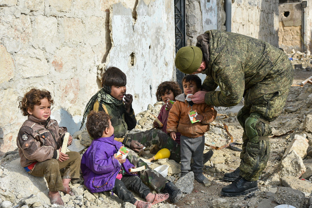 Russia military engineers army Aleppo syria children aid