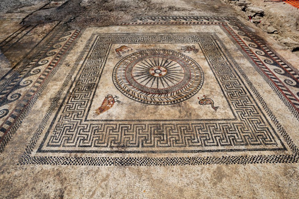 roman mosaic france