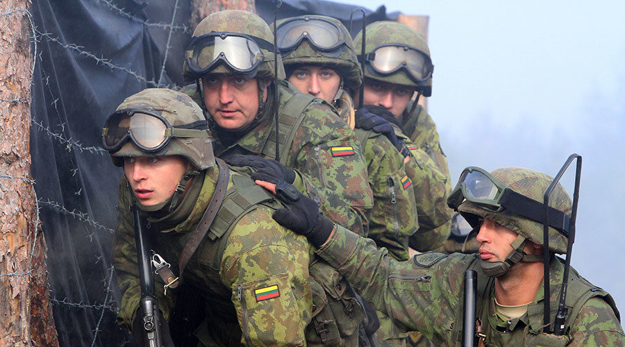 Lithuanian soldiers