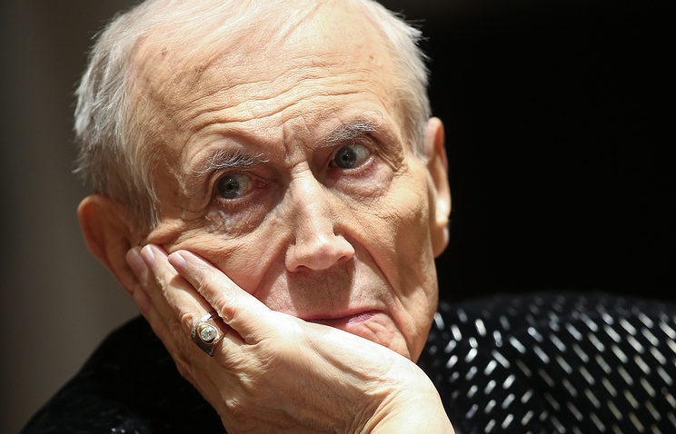 Russian poet Yevgeny Yevtushenko