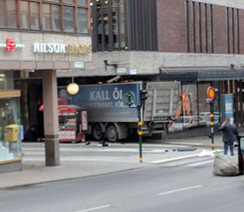 Click to enlarge Stockholm attack truck