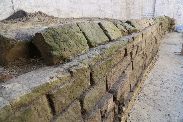 aqueduct discovered rome metro