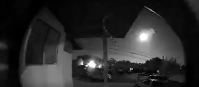 Meteor fireball over Socal