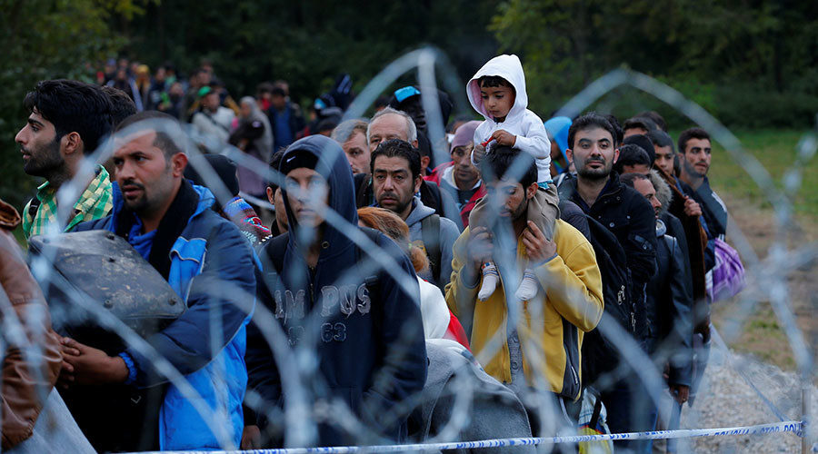 Refugee migrant family immigrant Europe 