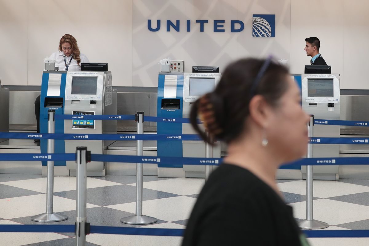 Click to enlarge airline overbooking, united airlines, airline travel misery