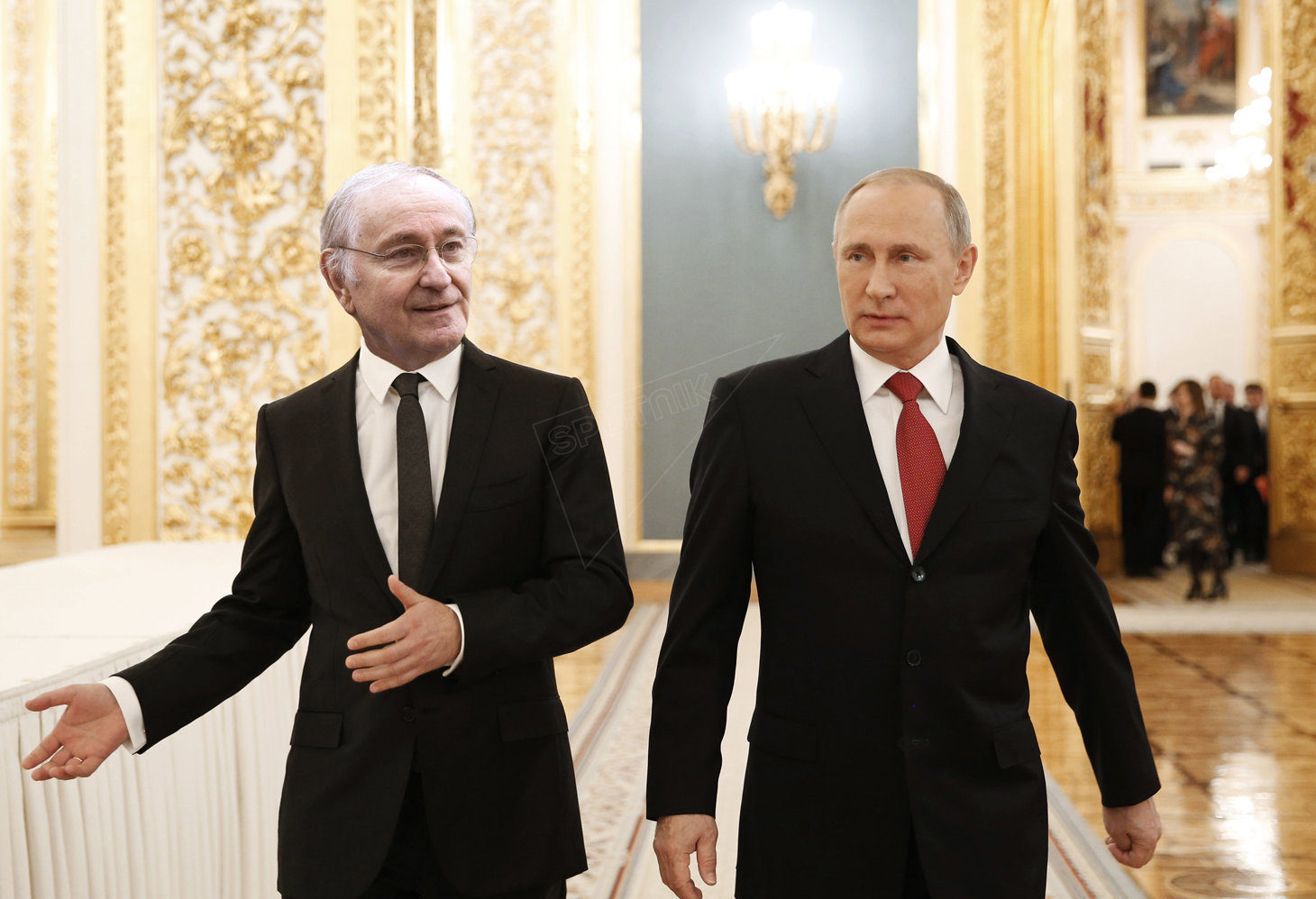Click to enlarge Jacques Cheminade and Vladimir Putin (collage)