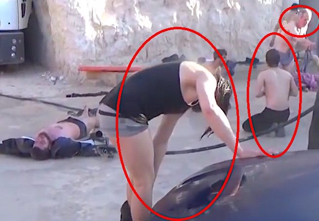 Click to enlarge W.Helmets red circles