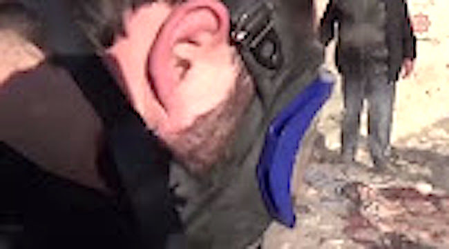 Click to enlarge gas mask guy