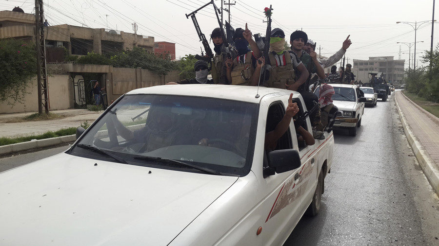 Islamic State fighters