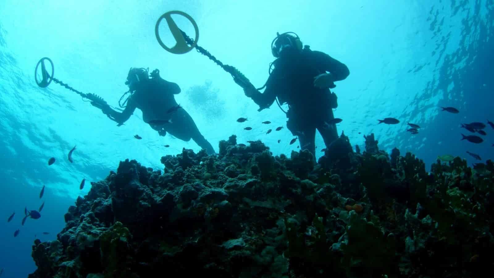 treasure hunter divers