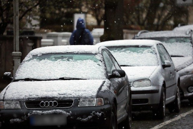 SNOW CARS