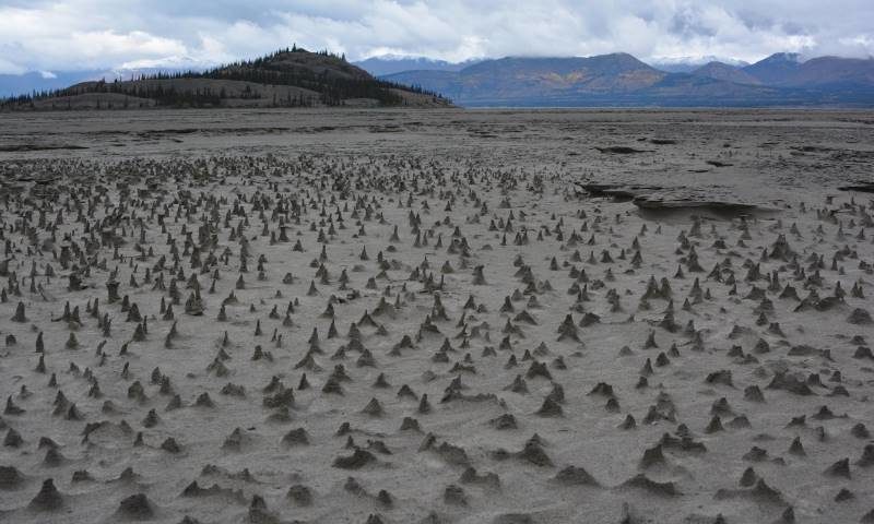 Kluane Lake Yukon dry bed