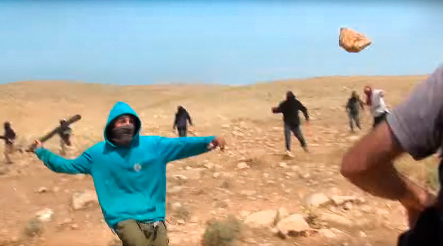 Click to enlarge Israeli settlers attack