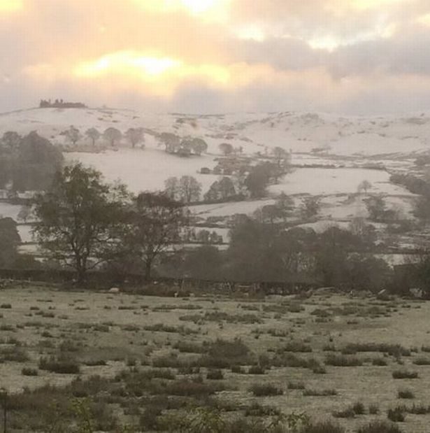 Snow in Bala on Tuesday morning 