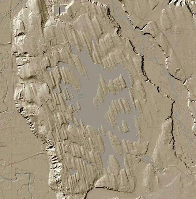 Click to enlarge Glacial grooves around Lake Tapps