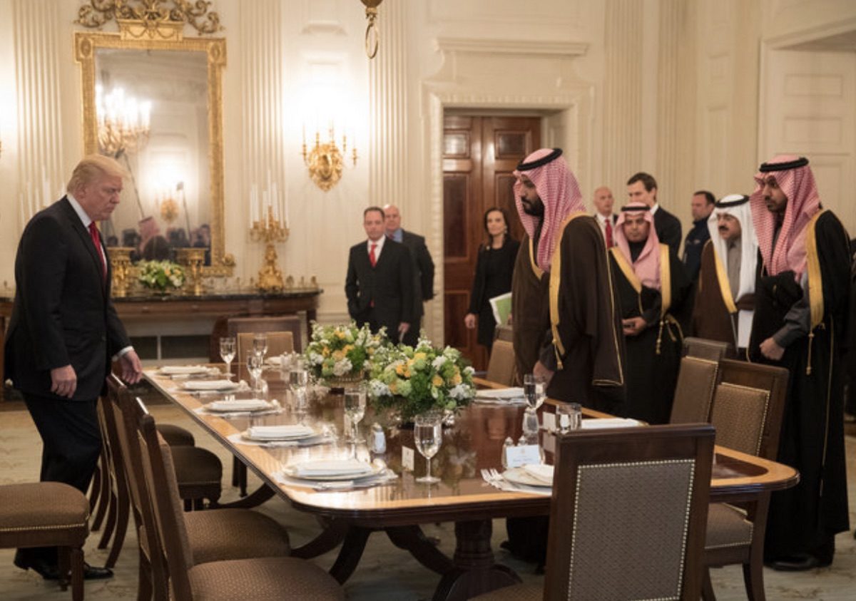 Click to enlarge trump saudis