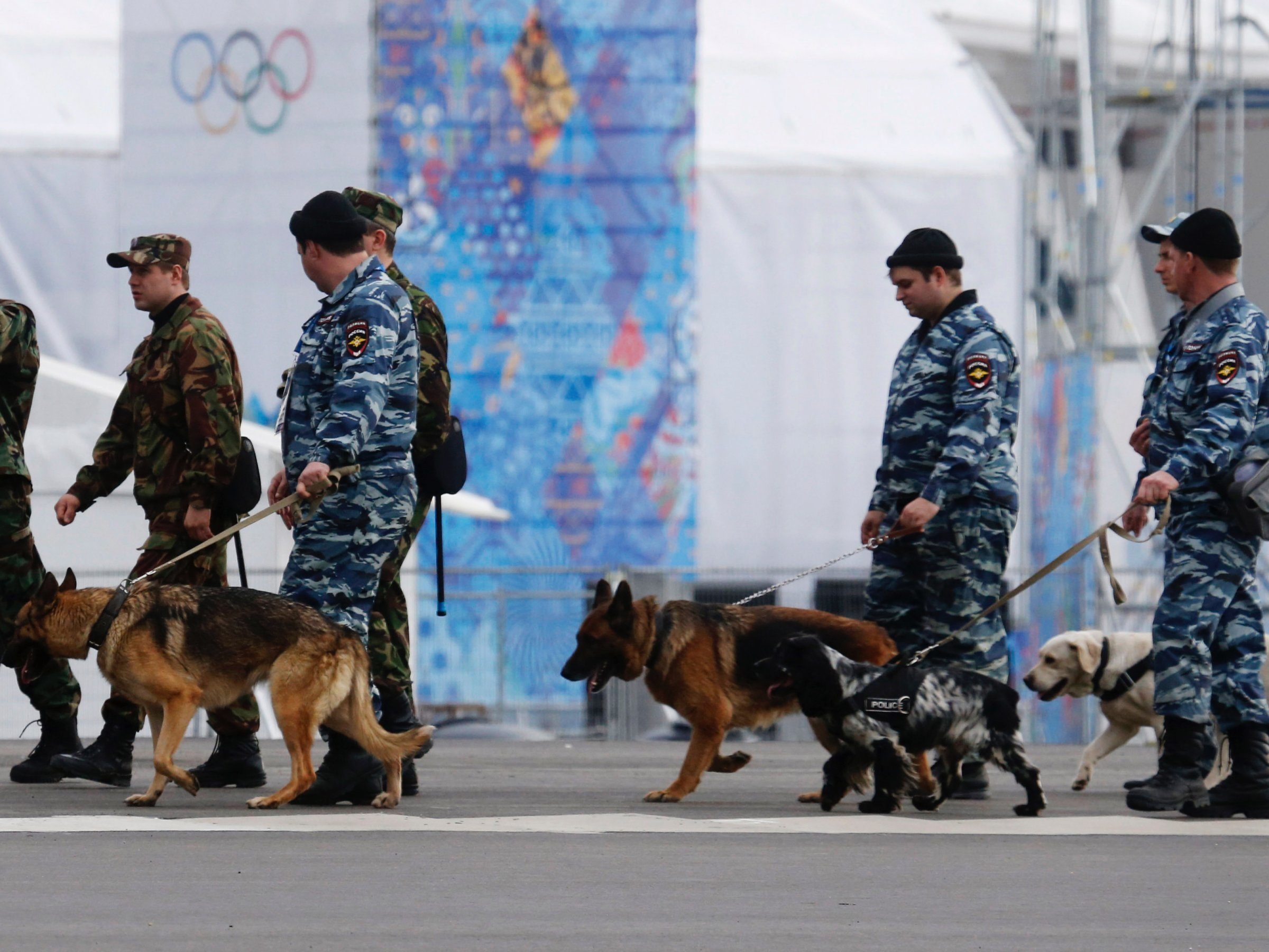 Click to enlarge Russian police