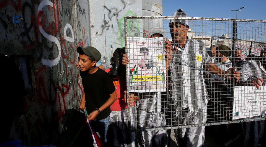 Click to enlarge Palestinian prisoners