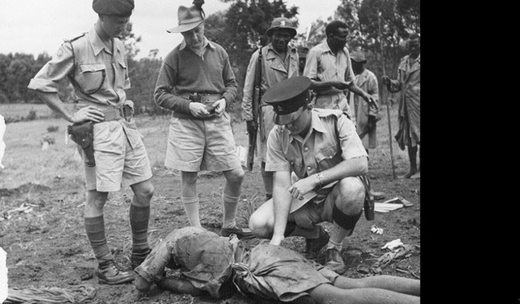 Kenyans rebelling against British rule