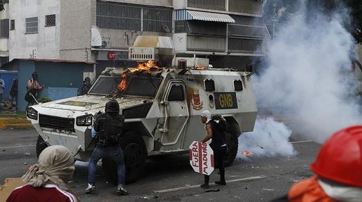 Violent Venezuela opposition protests