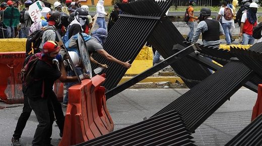 Violent Venezuela opposition protests