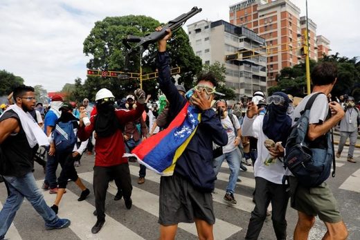 Violent Venezuela opposition protests