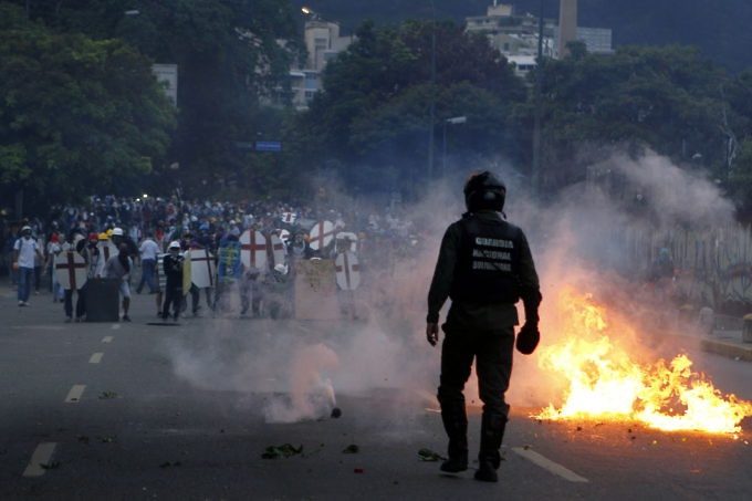 Click to enlarge violent Venezuela protest riot opposition
