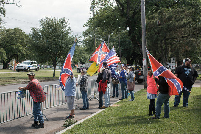 Click to enlarge protests removal confederate statues New Orleans
